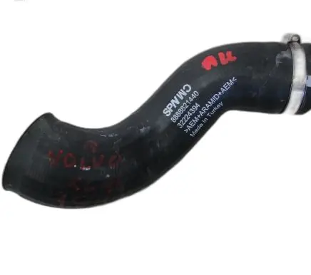 Volvo XC40 Coolant pipe/hose 32224394