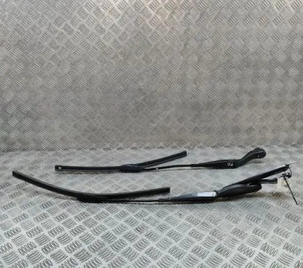 Mercedes-Benz C W206 Windshield/front glass wiper blade A2068203801 A2068201200