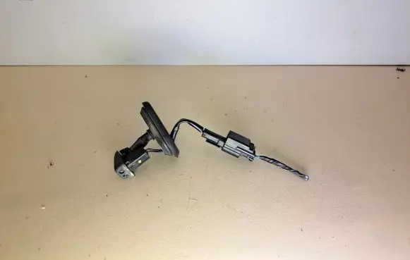 Volvo S60 Windshield washer spray nozzle 30699651