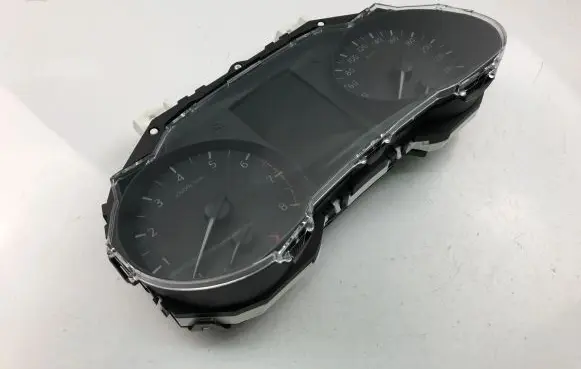 Nissan Pulsar Speedometer (instrument cluster) 3ZL0A