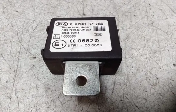 KIA Sorento Immobilizer control unit/module 0K2NC677B0 4852500844