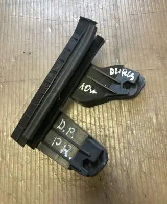 Peugeot 3008 I Other front door trim element 9682809480
