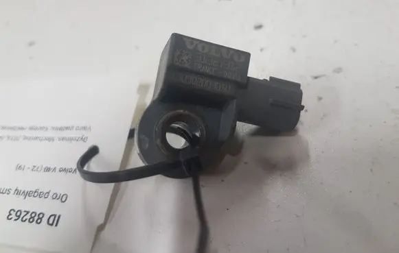 Volvo V40 Airbag deployment crash/impact sensor 31387312