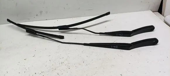 BMW X1 F48 F49 Windshield/front glass wiper blade