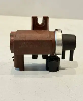 Volvo V50 Turbo solenoid valve 72832804 9650098380 04T217