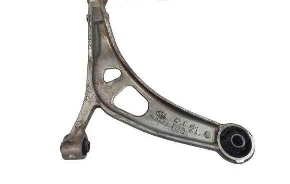 Subaru Outback (BT) Front lower control arm/wishbone C2L