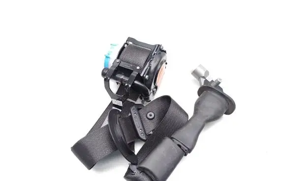 Opel Insignia B Front seatbelt 23464716