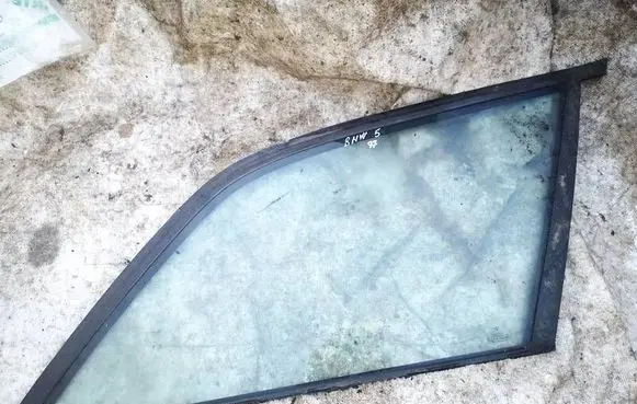 BMW 5 E34 Rear side window as2