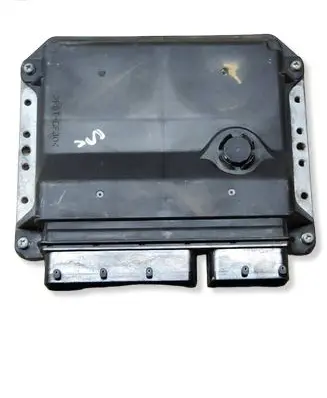 Toyota Auris 150 Engine control unit/module 8966102D82 MB1758004020