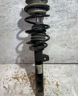 BMW 1 E81 E87 Front shock absorber/damper 6768916