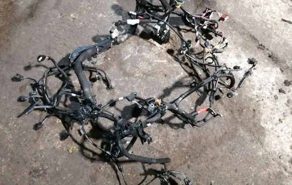 Renault Talisman Engine installation wiring loom 240117745R