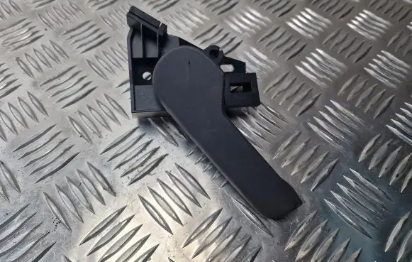Volkswagen Golf V Engine bonnet (hood) release handle 1J1823533C