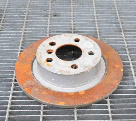BMW 2 F45 Rear brake disc 6799367