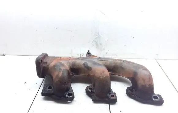 Chrysler Voyager Exhaust manifold 04781043AA