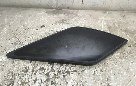 KIA Sorento Rear side window AS3M535 43R000077