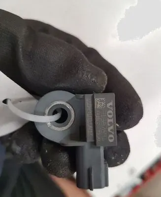 Volvo V40 Airbag deployment crash/impact sensor 31387891