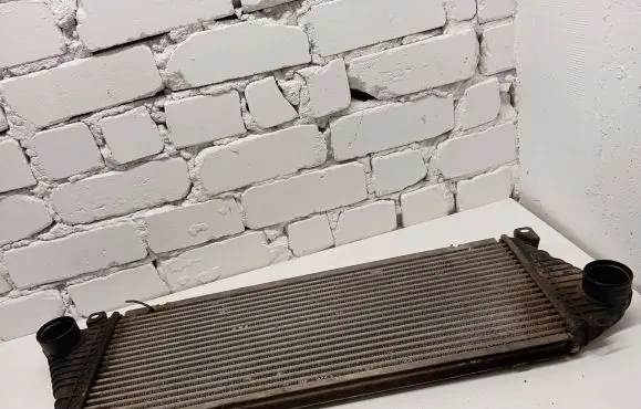 Mercedes-Benz Sprinter W901 W902 W903 W904 Intercooler radiator A9015010701