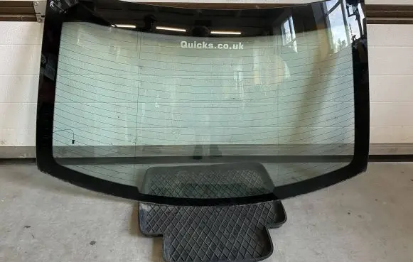 Mercedes-Benz C W204 Rear windscreen/windshield window 43R001583