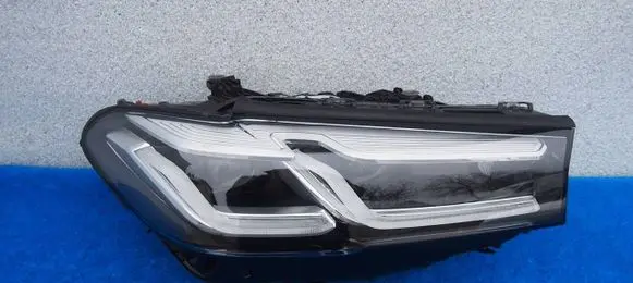 BMW 5 G30 G31 G38 Headlight/headlamp 5A388C8