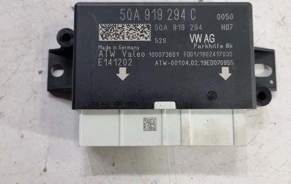 Audi A3 S3 8V Parking PDC control unit/module 5QA919294C E141202 5QA919294