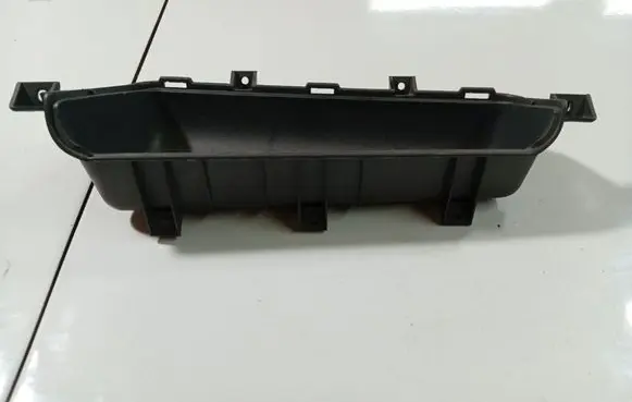 Chevrolet Spark Glove box 96398968
