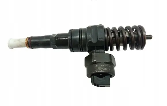 Audi A3 S3 8L Fuel injector 038130073AA