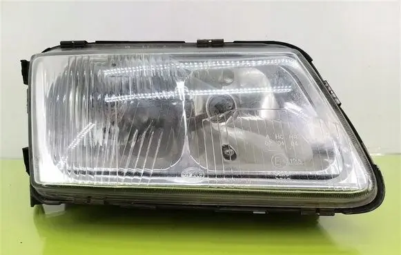 Audi A3 8Y Headlight/headlamp 96303600RE