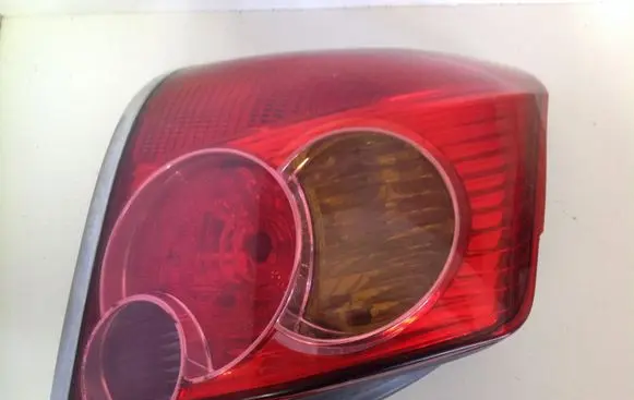 Toyota Avensis T250 Rear/tail lights
