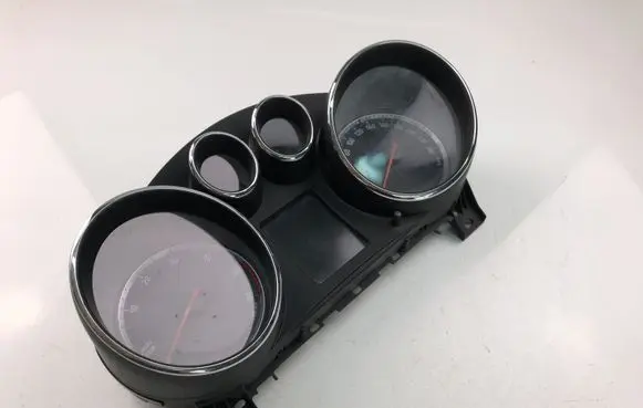 Opel Insignia A Speedometer (instrument cluster) 20930202