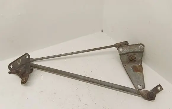 Citroen Berlingo Front wiper linkage 