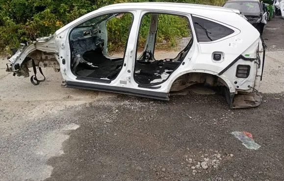 Honda CR-V Front quarter panel
