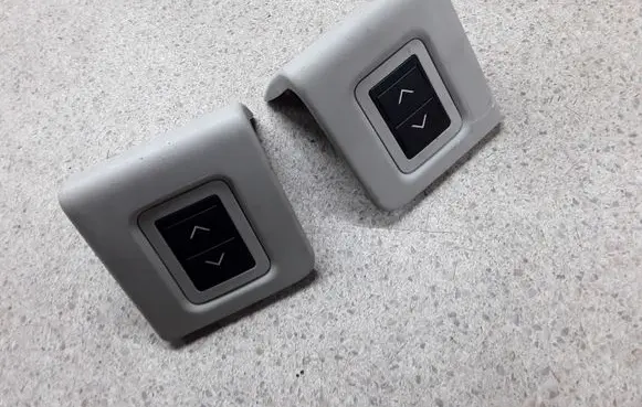 Land Rover Discovery 5 Electric window control switch HY32611F56BA HY32623F51AAW