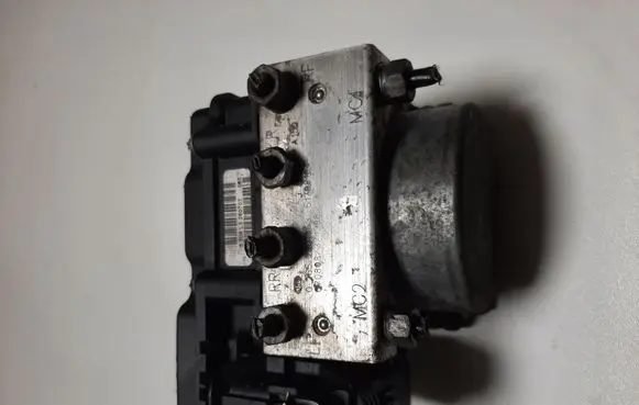 Fiat Grande Punto ABS Pump 0265232053 0265800690