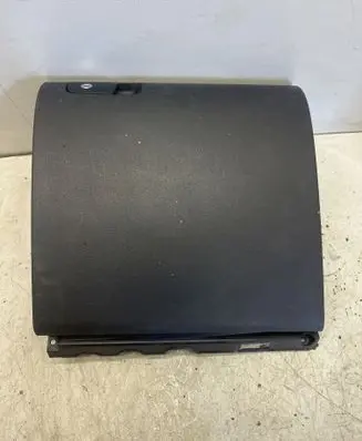 Volkswagen Tiguan Glove box 5M1857097Q