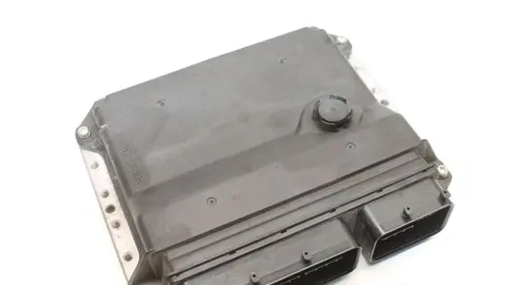 Toyota Auris E180 Engine control unit/module 896610Z250 MB2754001722