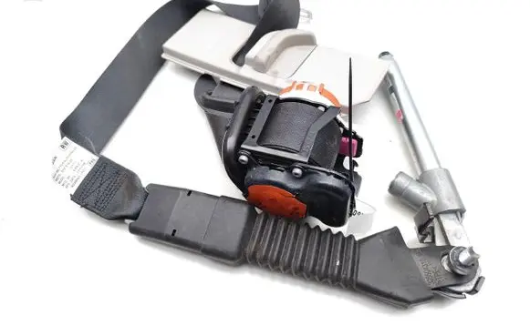 Nissan Qashqai Front seatbelt 868844EA2A