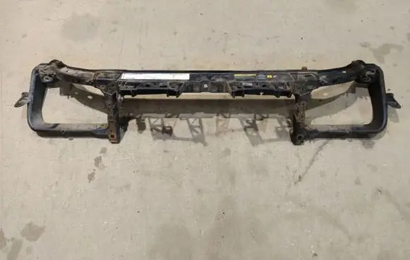 Chrysler 300 - 300C Radiator support slam panel 