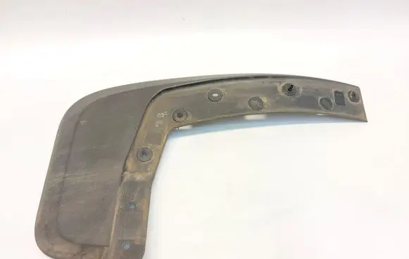 Ford Ranger IV Front mudguard