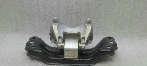 Mercedes-Benz E W213 Gearbox mount A2132403600
