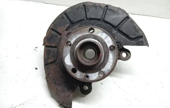 Volkswagen Golf V Front wheel hub spindle knuckle