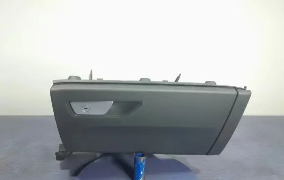 Audi A8 S8 D2 4D Glove box 4N1857035