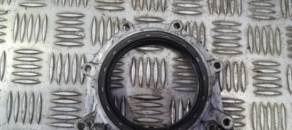 Mazda 323 F other engine part 990629