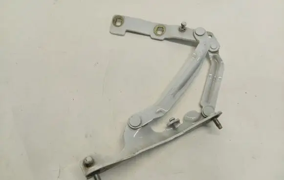 Tesla Model 3 Tailgate hinge 1551482-00-H-jlk01