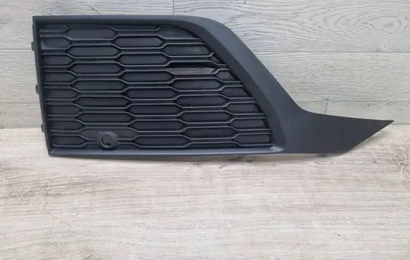 Audi Q7 4M Front bumper lower grill 4M0807152G