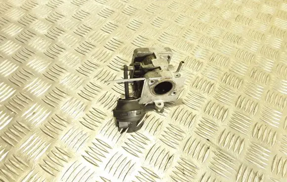 Volkswagen Phaeton EGR valve 059131063C