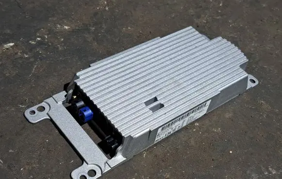 BMW 7 F01 F02 F03 F04 Bluetooth control unit module 9244191 2202875