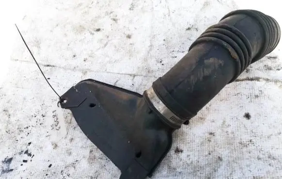 Suzuki Liana Air intake hose/pipe 1376673j00 13766-73j00