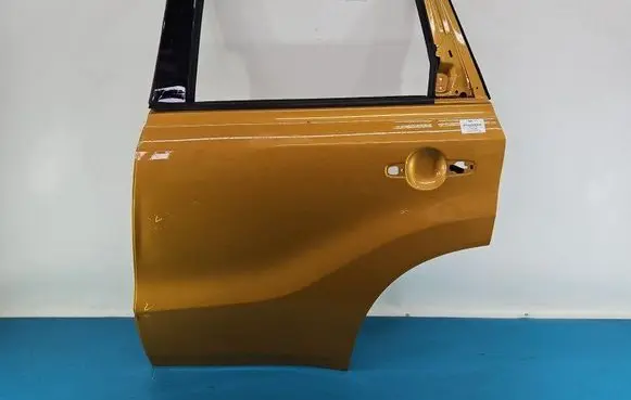 Rear door