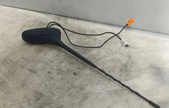 Opel Corsa F Radio antenna 39166312 920204072