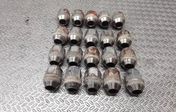 KIA Sportage Nuts/bolts 